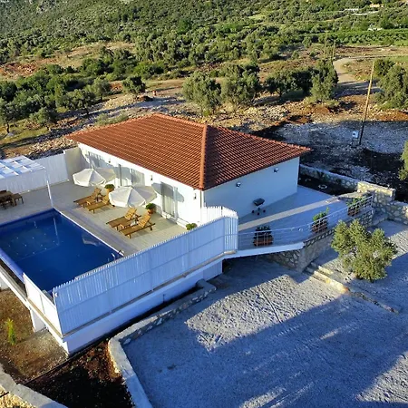 Kal2200 Zeytin Uzumlu 2 Bedrooms * Kaş